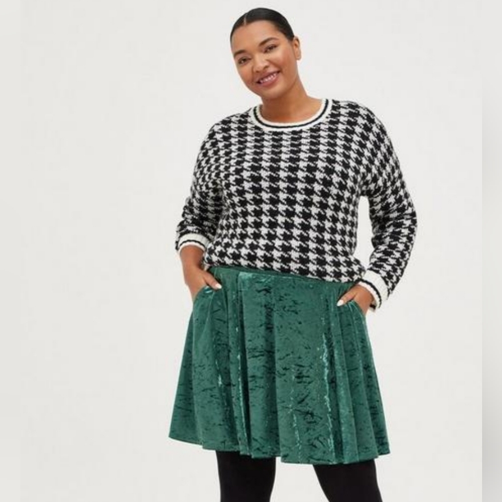 Torrid Green Velvet Mini Skirt